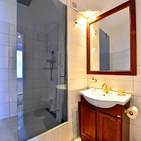 Gæstehus Romantic Gena 3*