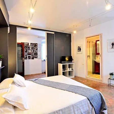 Romantic Gena 3* Трогир